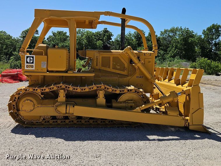 image for item FN5682 1978 Caterpillar D7G dozer