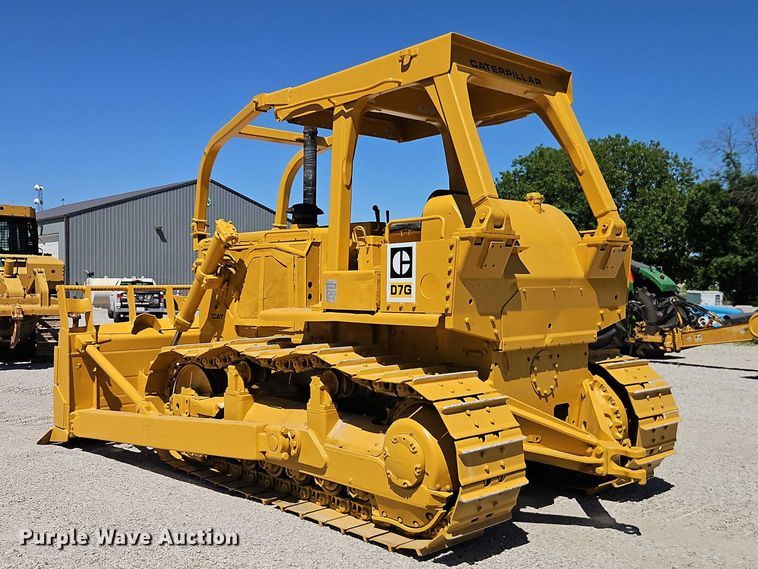image for item FN5682 1978 Caterpillar D7G dozer