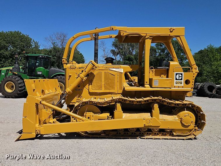 image for item FN5682 1978 Caterpillar D7G dozer