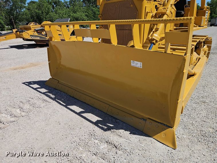 image for item FN5682 1978 Caterpillar D7G dozer