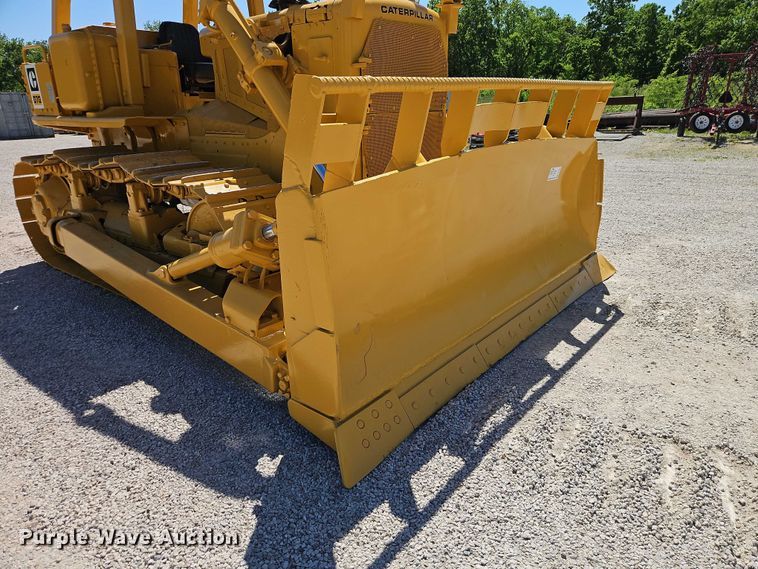image for item FN5682 1978 Caterpillar D7G dozer