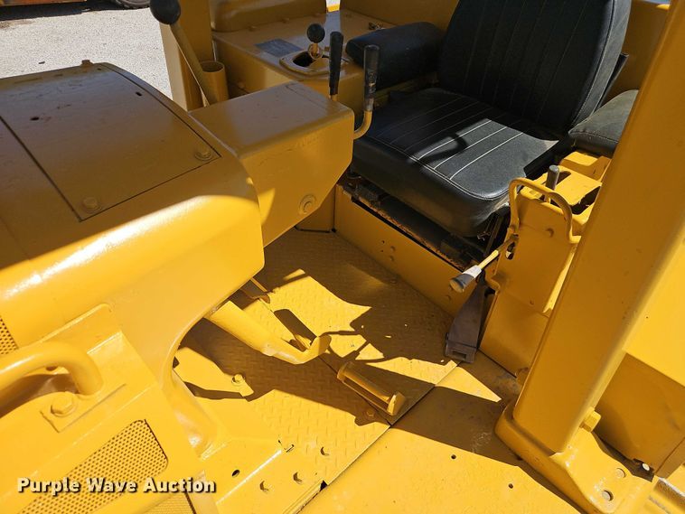 image for item FN5682 1978 Caterpillar D7G dozer