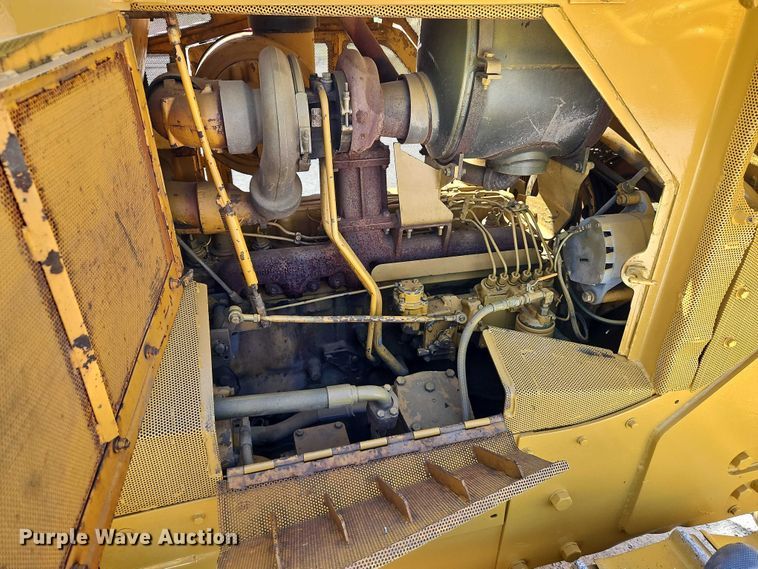 image for item FN5682 1978 Caterpillar D7G dozer