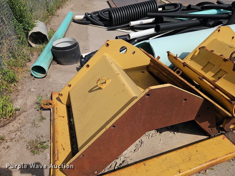 image for item FN5684 CMI TR-225B trimmer