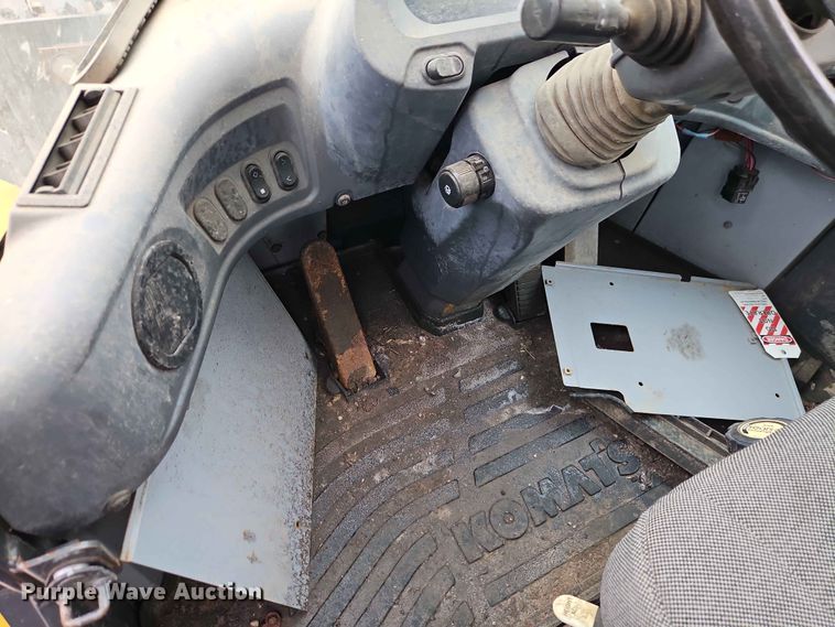 image for item FN5691 2008 Komatsu WA200PZ-6 wheel loader
