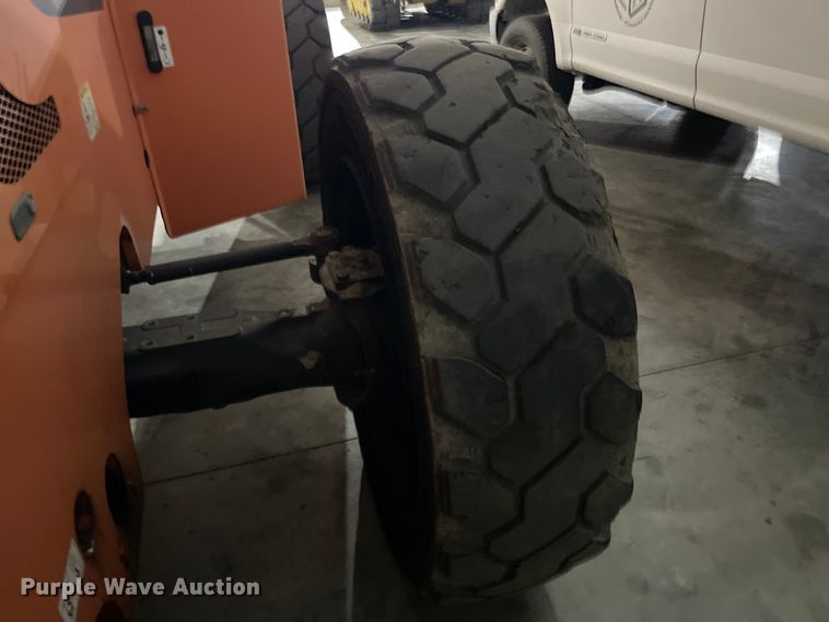image for item GP9711 2013 JLG 6042 telehandler