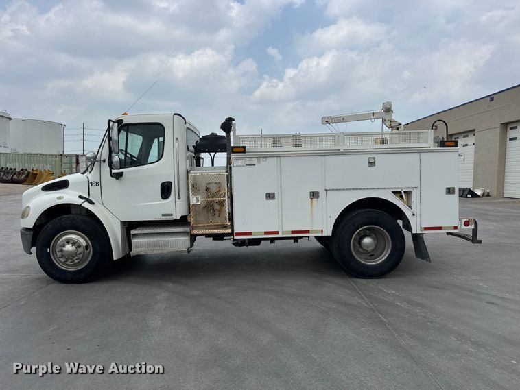 image for item NA9313 2007 Freightliner Business Class M2 utility / service truck