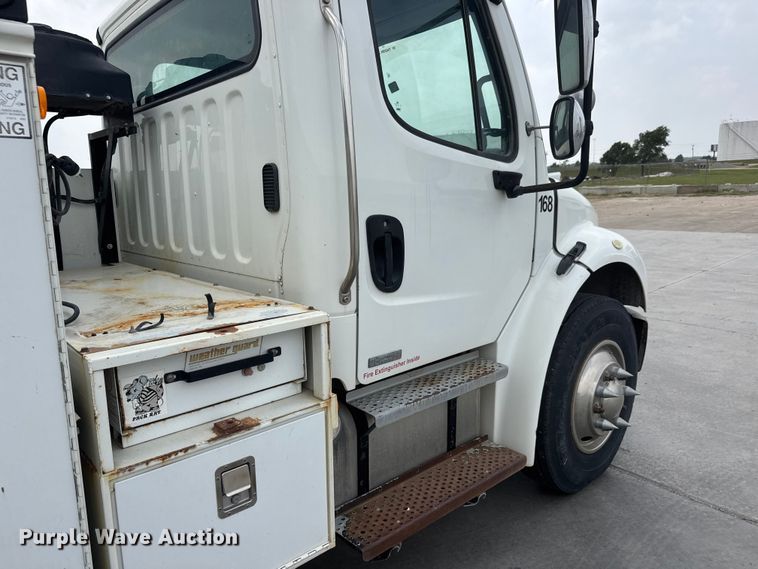 image for item NA9313 2007 Freightliner Business Class M2 utility / service truck