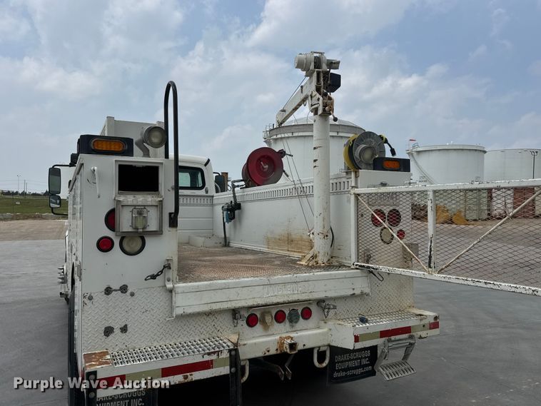 image for item NA9313 2007 Freightliner Business Class M2 utility / service truck