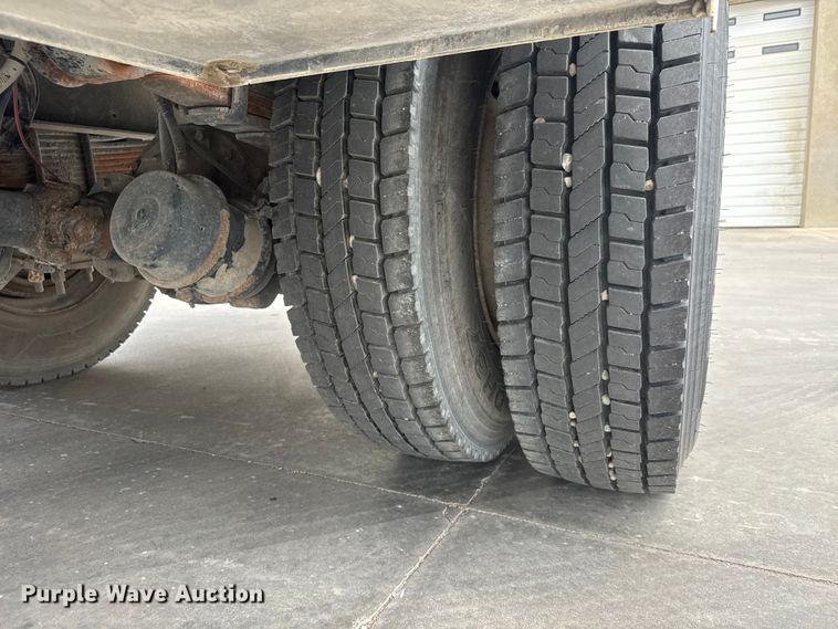 image for item NA9313 2007 Freightliner Business Class M2 utility / service truck