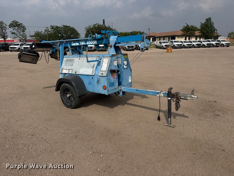 image for item NA9314 2006 Genie TML-4000N light plant