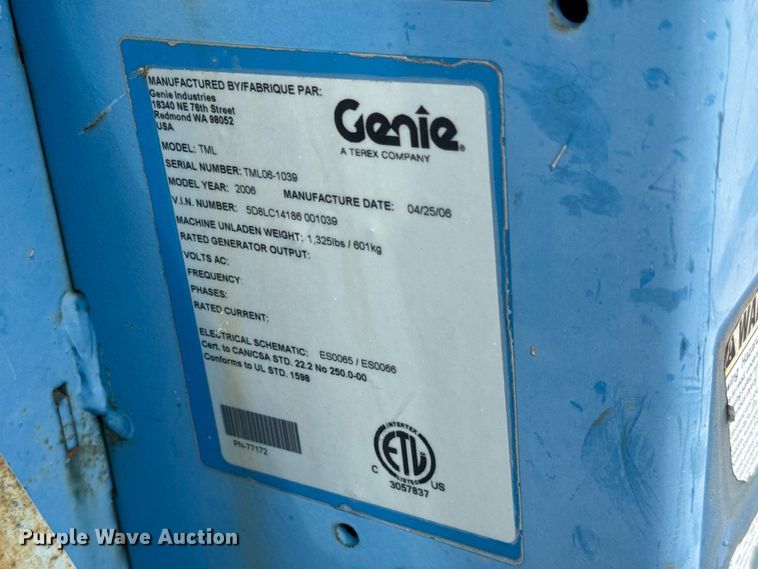 image for item NA9314 2006 Genie TML-4000N light plant