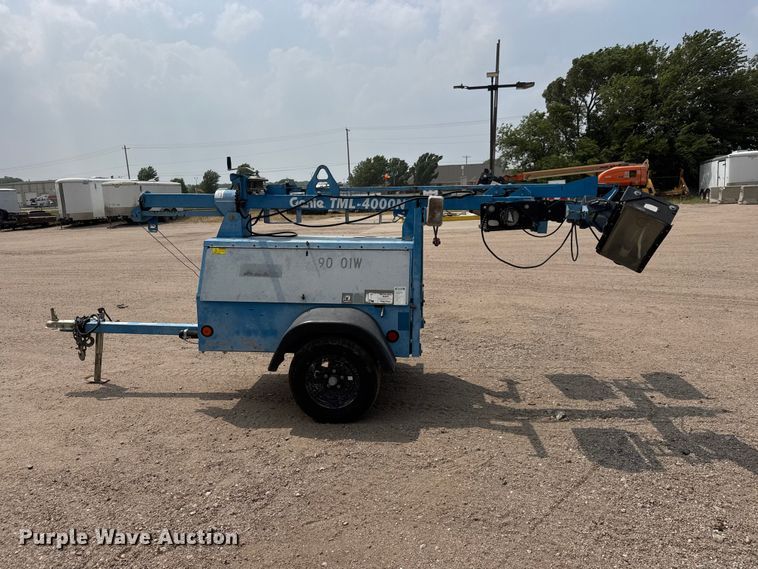 image for item NA9315 2007 Genie TML-4000N light plant