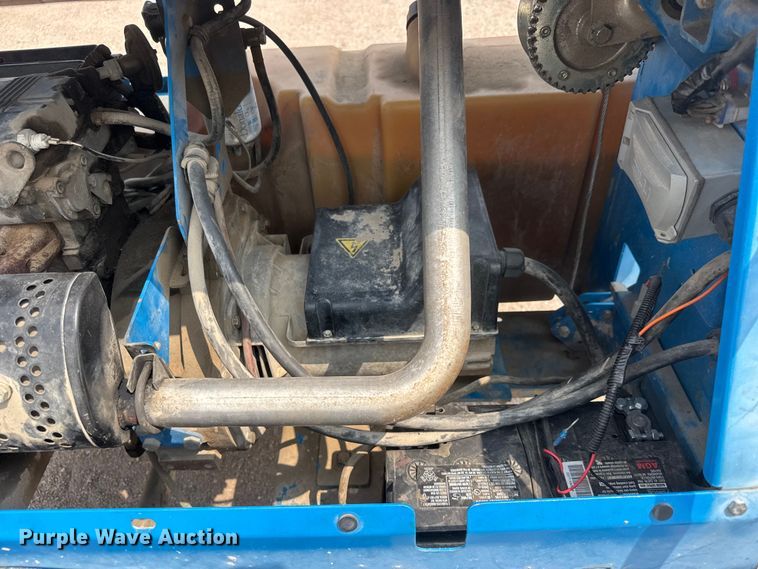 image for item NA9315 2007 Genie TML-4000N light plant