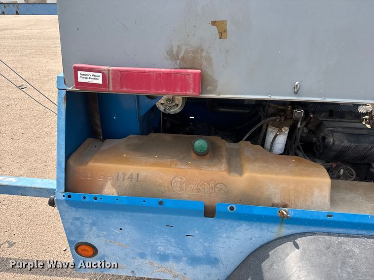image for item NA9315 2007 Genie TML-4000N light plant