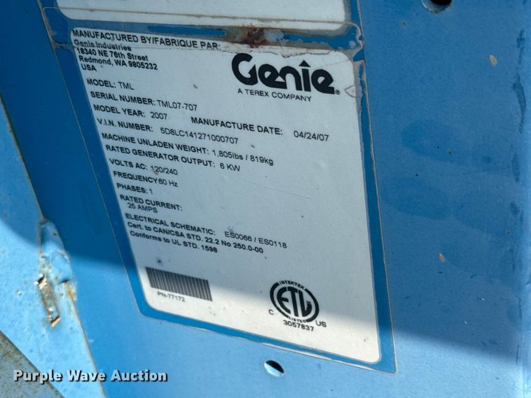 image for item NA9315 2007 Genie TML-4000N light plant