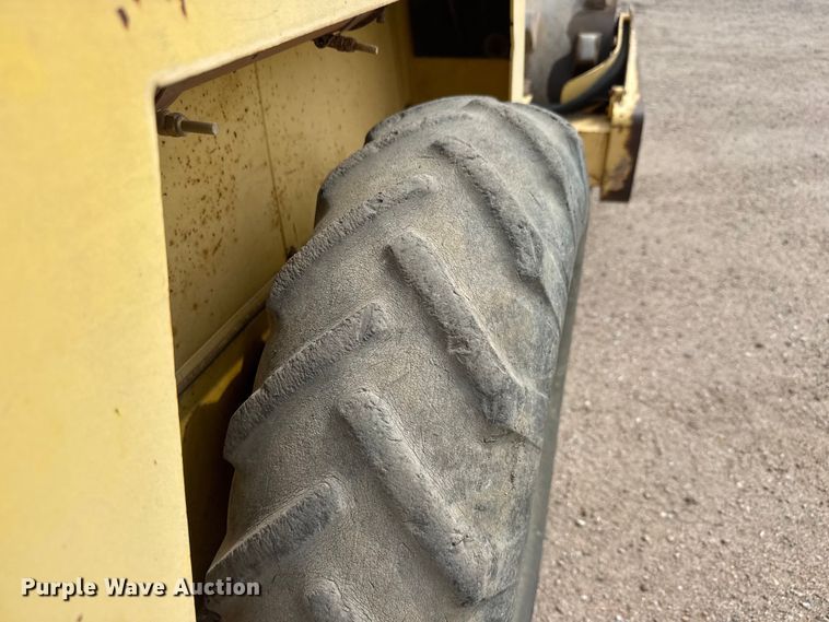 image for item NA9316 Bomag BW124PDB single drum vibratory padfoot roller