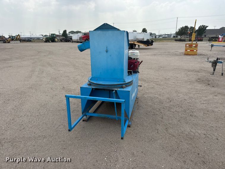 image for item NA9317 Goossen bale chopper