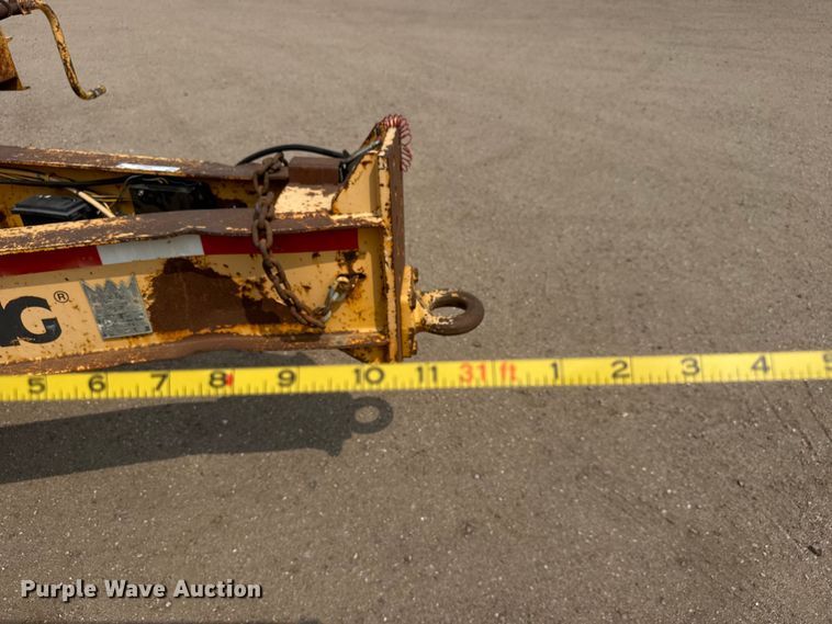 image for item NA9318 2002 Trail King TK20LP-2500 equipment trailer