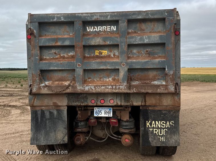 image for item NA9320 1987 Kenworth T600A dump truck
