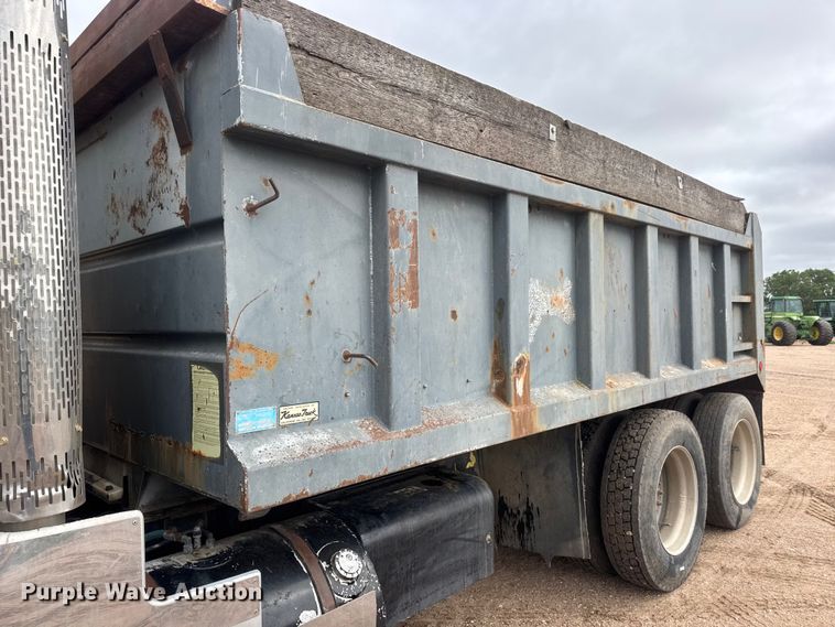 image for item NA9320 1987 Kenworth T600A dump truck