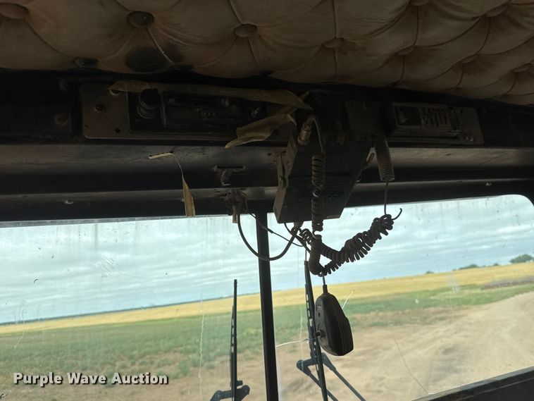 image for item NA9320 1987 Kenworth T600A dump truck