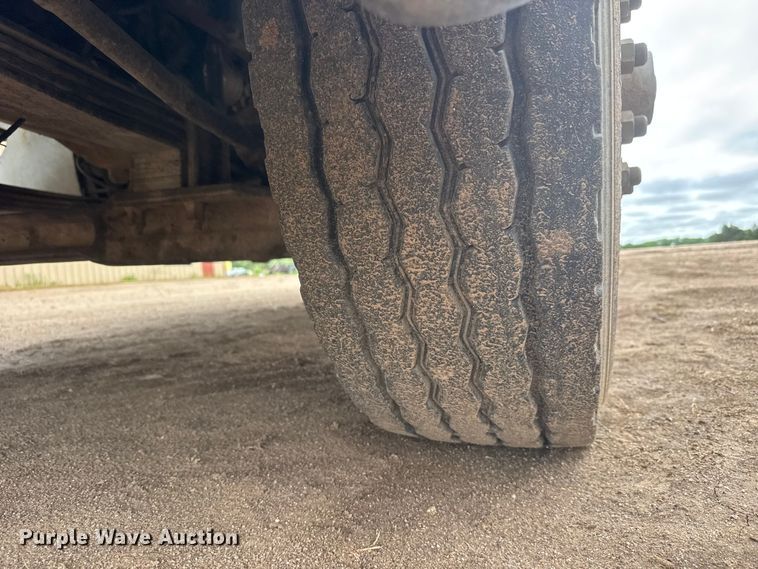 image for item NA9320 1987 Kenworth T600A dump truck