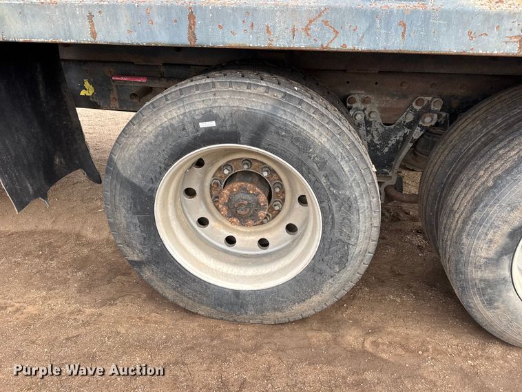 image for item NA9320 1987 Kenworth T600A dump truck
