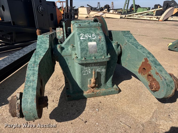 image for item NA9340 Lufkin M-228D-256-100 pump jack