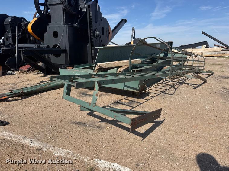 image for item NA9340 Lufkin M-228D-256-100 pump jack