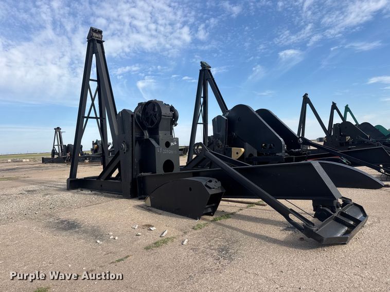 image for item NA9342 Lufkin/Bethlehem 228 pump jack