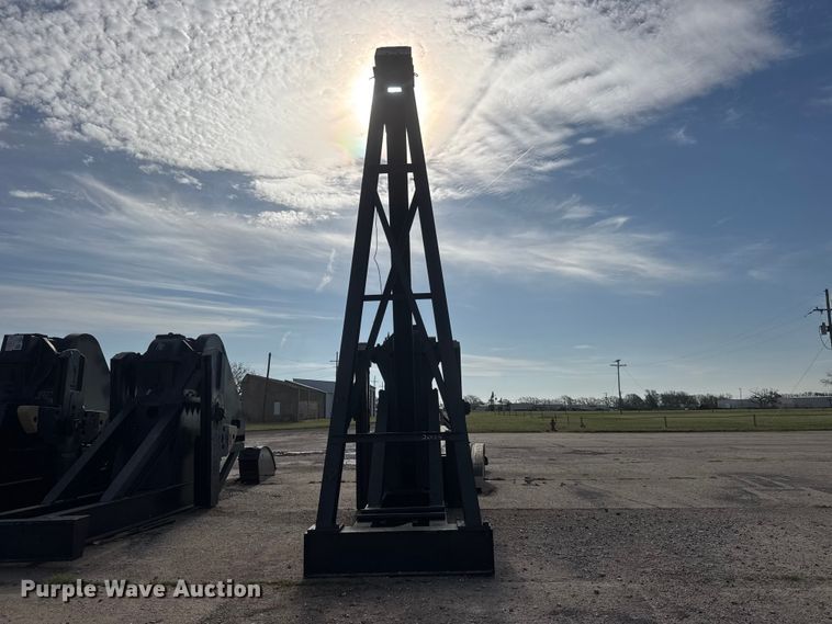 image for item NA9342 Lufkin/Bethlehem 228 pump jack