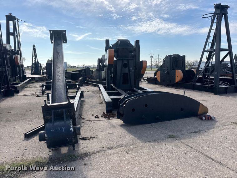 image for item NA9344 Huijian 320-305-100 pump jack