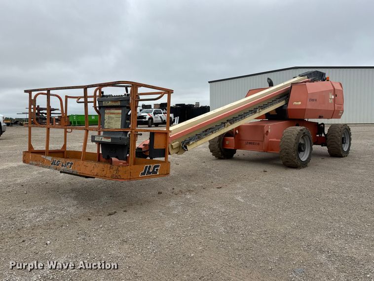 2013 JLG 600S boom lift