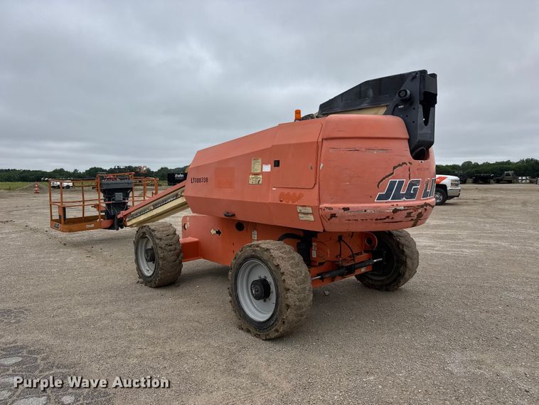 image for item NA9357 2013 JLG 600S boom lift