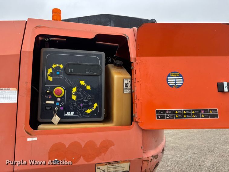 image for item NA9357 2013 JLG 600S boom lift