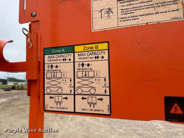 image for item NA9359 2020 JLG 3246ES scissor lift