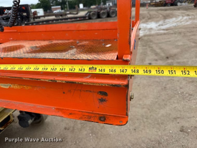 image for item NA9359 2020 JLG 3246ES scissor lift