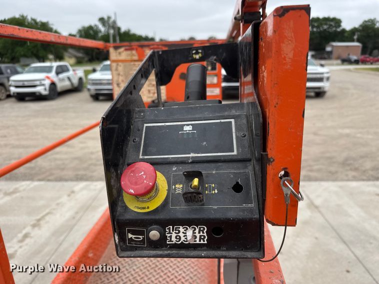 image for item NA9360 2020 JLG 1932R scissor lift