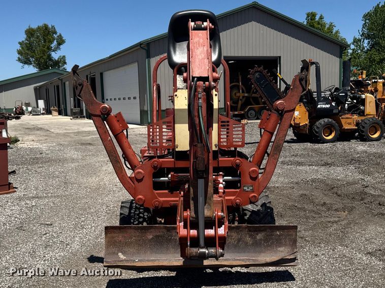 image for item OE9561 Ditch Witch 3700 trencher