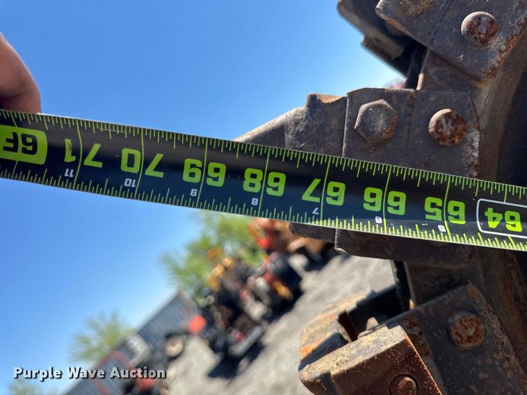 image for item OE9561 Ditch Witch 3700 trencher