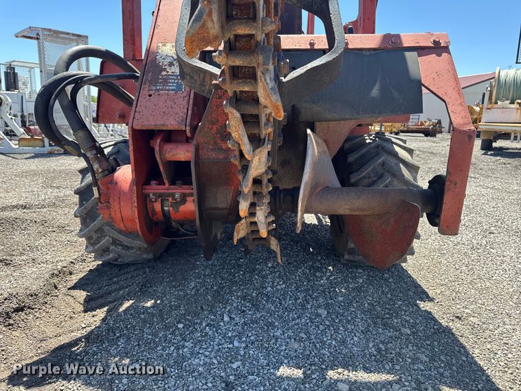 image for item OE9561 Ditch Witch 3700 trencher