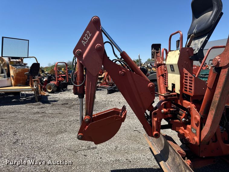 image for item OE9561 Ditch Witch 3700 trencher