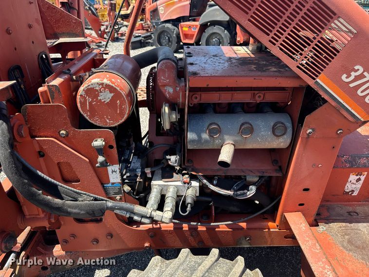 image for item OE9561 Ditch Witch 3700 trencher