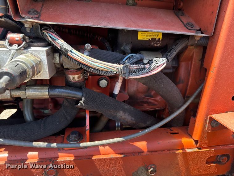 image for item OE9561 Ditch Witch 3700 trencher