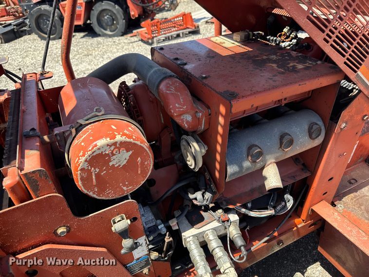 image for item OE9561 Ditch Witch 3700 trencher