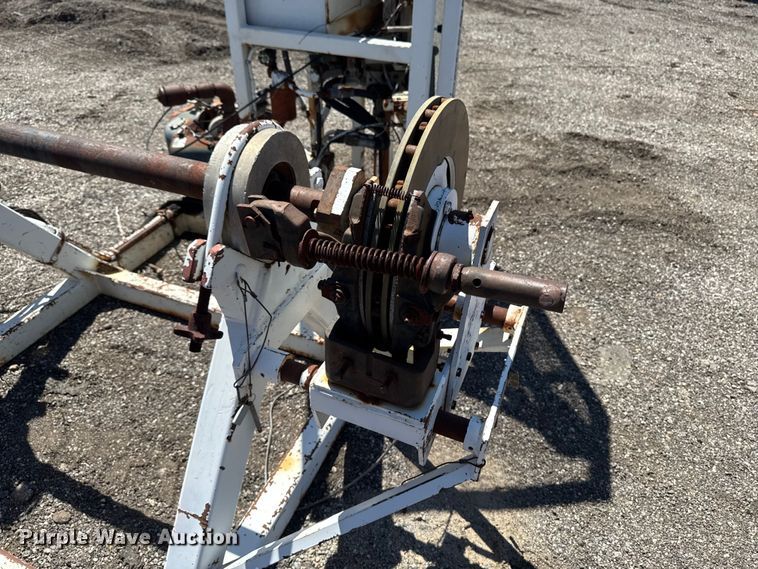 image for item OE9563 Truck mounted cable puller