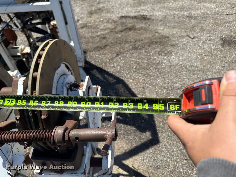 image for item OE9563 Truck mounted cable puller