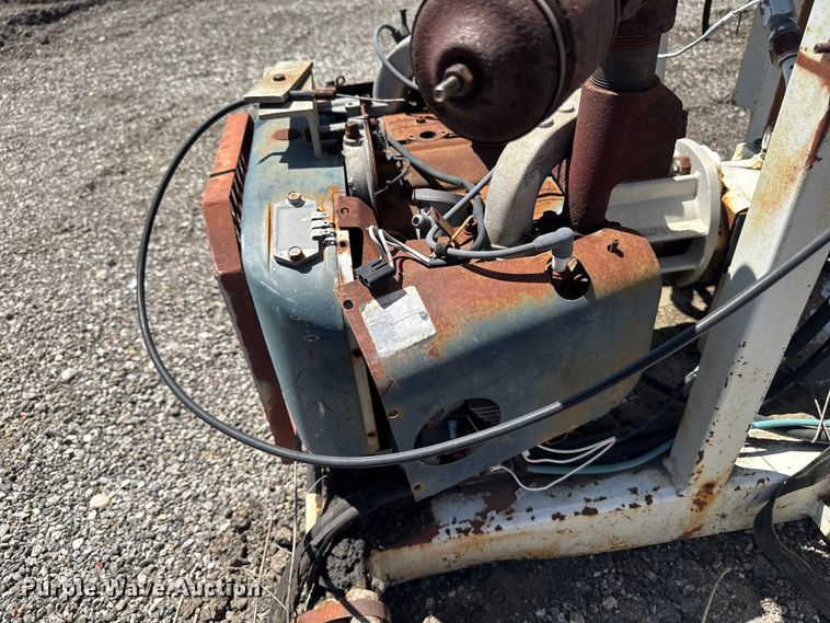 image for item OE9563 Truck mounted cable puller