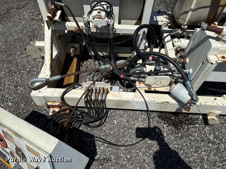 image for item OE9565 Truck mounted cable puller